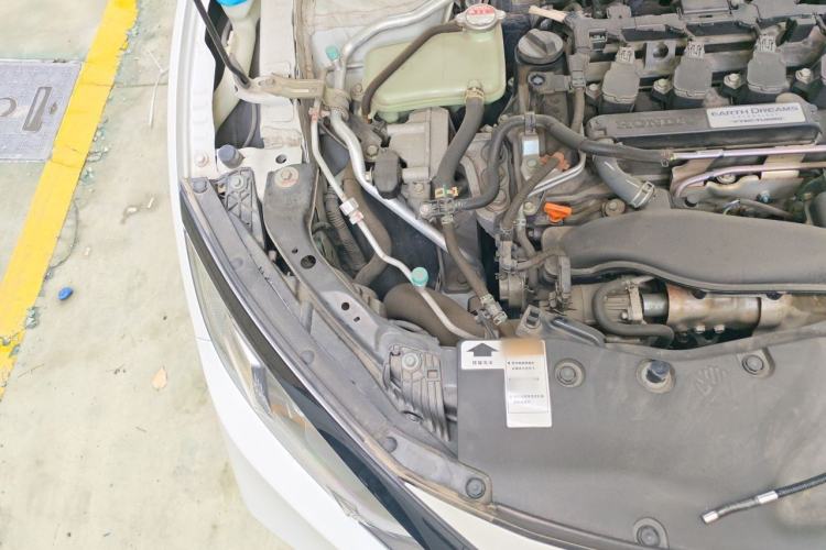 Used Honda Civic 2019 220TURBO CVT Dynamic Edition China VI Engine Bay Right