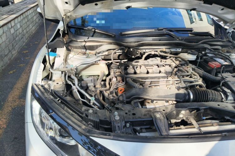 Used Honda Civic 2019 220TURBO CVT Dynamic Edition China VI Engine Bay Right