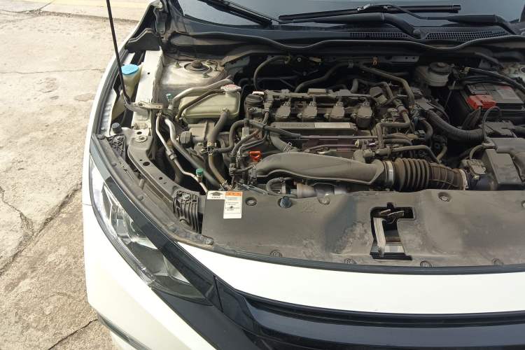 Used Honda Civic 2019 220TURBO CVT Dynamic Edition China VI Engine Bay Right