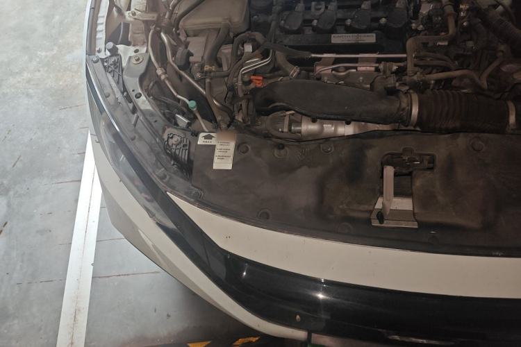 Used Honda Civic 2019 220TURBO CVT Dynamic Edition China VI Emission Standard Engine Bay Right