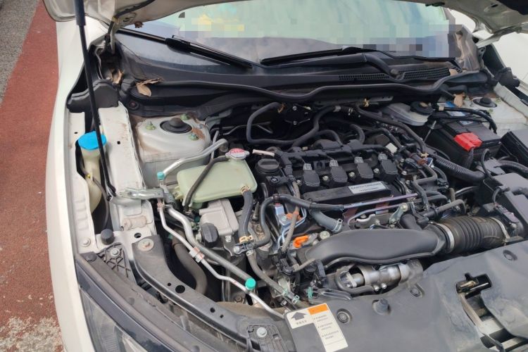 Used Honda Civic 2019 220TURBO CVT Dynamic Edition China VI Engine Bay Right