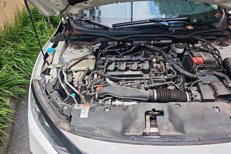 Used Honda Civic 2019 220TURBO CVT Dynamic Edition China VI Engine Bay Right