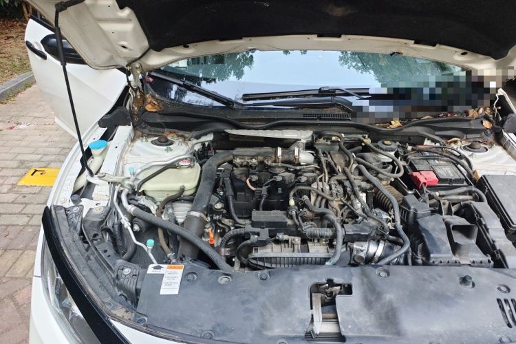 Used Honda Civic 2019 180TURBO CVT Shangyue Edition China VI Emission Standard Engine Bay Right