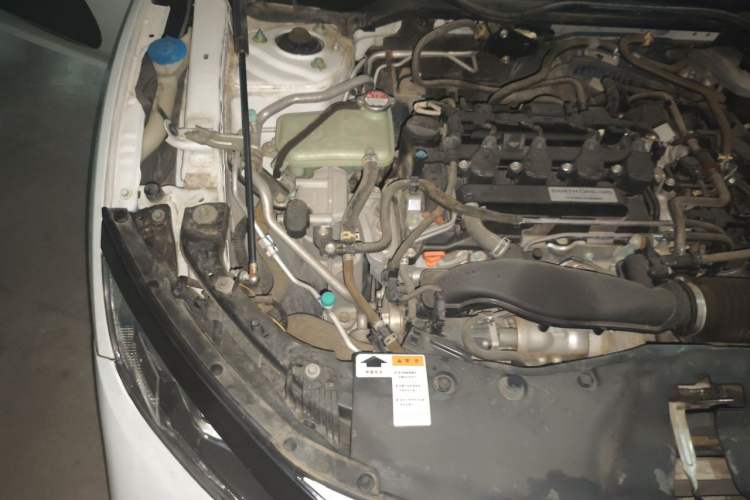 Used Honda Civic 2019 220TURBO CVT Dynamic Edition China VI Engine Bay Right