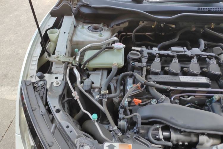 Used Honda Civic 2019 220TURBO CVT Dynamic Edition China VI Engine Bay Right