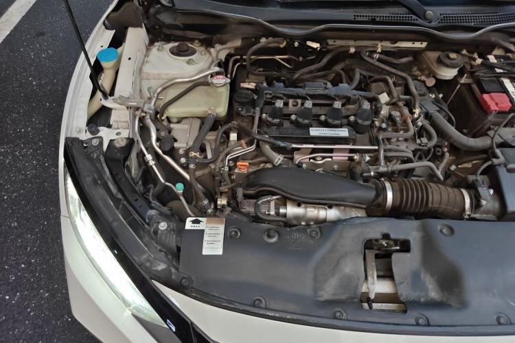 Used Honda Civic 2019 220TURBO CVT Dynamic Edition China VI Engine Bay Right