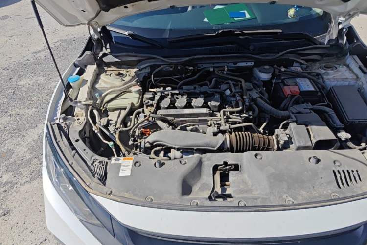 Used Honda Civic 2019 220TURBO CVT Dynamic Edition China VI Engine Bay Right