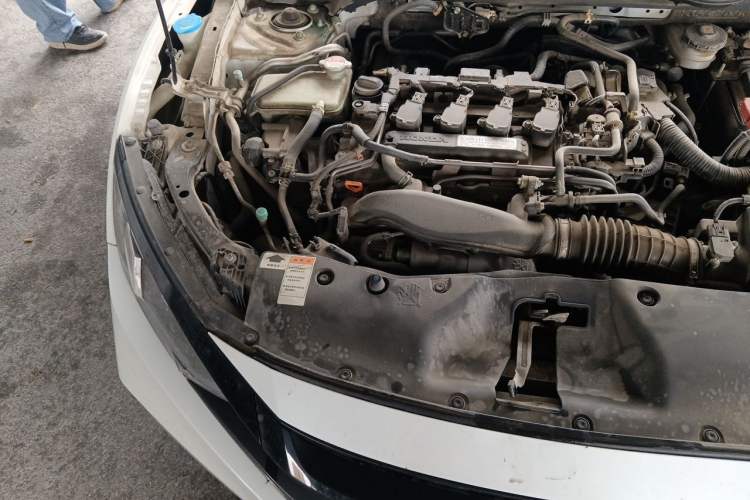 Used Honda Civic 2019 220TURBO CVT Dynamic Edition China VI Engine Bay Right