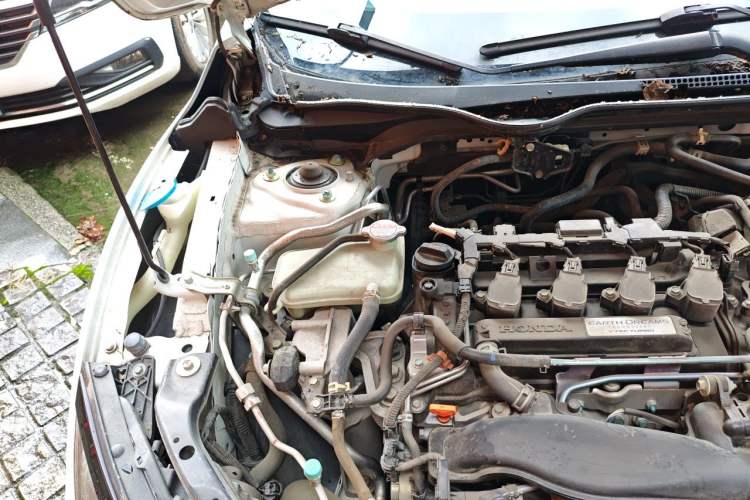 Used Honda Civic 2019 220TURBO CVT Dynamic Edition China VI Engine Bay Right