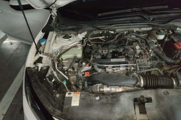 Used Honda Civic 2019 220TURBO CVT Dynamic Edition China VI Engine Bay Right
