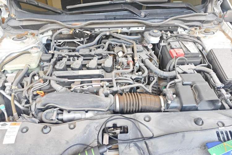 Used Honda Civic 2019 220TURBO CVT Dynamic Edition China VI Emission Standard Engine Bay