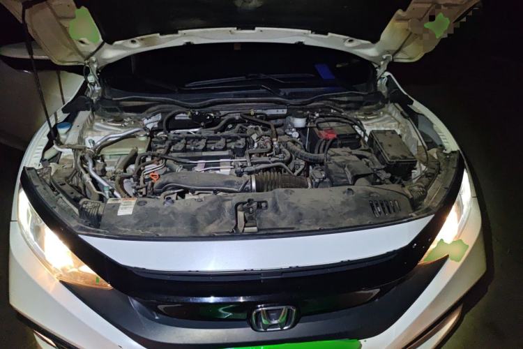 Used Honda Civic 2019 220TURBO CVT Dynamic Edition China VI Engine Bay