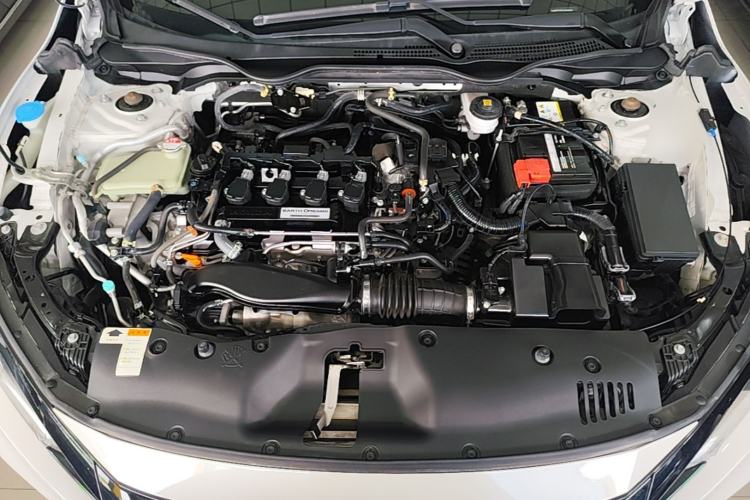 Used Honda Civic 2019 220TURBO CVT Dynamic Edition China VI Emission Standard Engine Bay