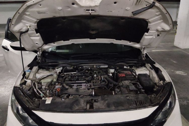 Used Honda Civic 2019 220TURBO CVT Dynamic Edition China VI Engine Bay