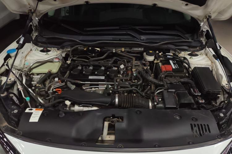 Used Honda Civic 2019 220TURBO CVT Dynamic Edition China VI Engine Bay