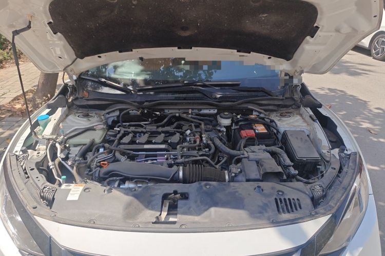 Used Honda Civic 2019 220TURBO CVT Dynamic Edition China VI Engine Bay