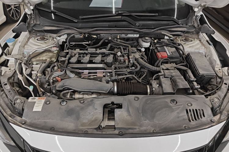 Used Honda Civic 2019 220TURBO CVT Dynamic Edition China VI Engine Bay