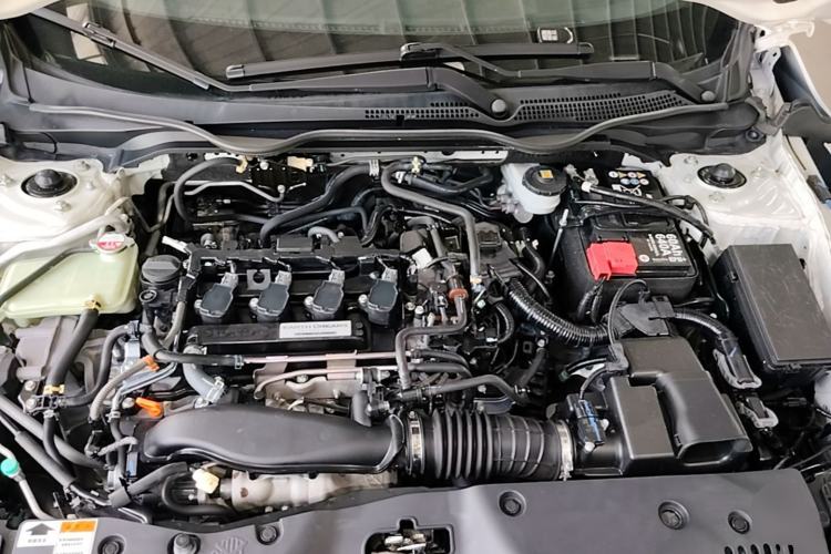 Used Honda Civic 2019 220TURBO CVT Dynamic Edition China VI Emission Standard Engine Bay