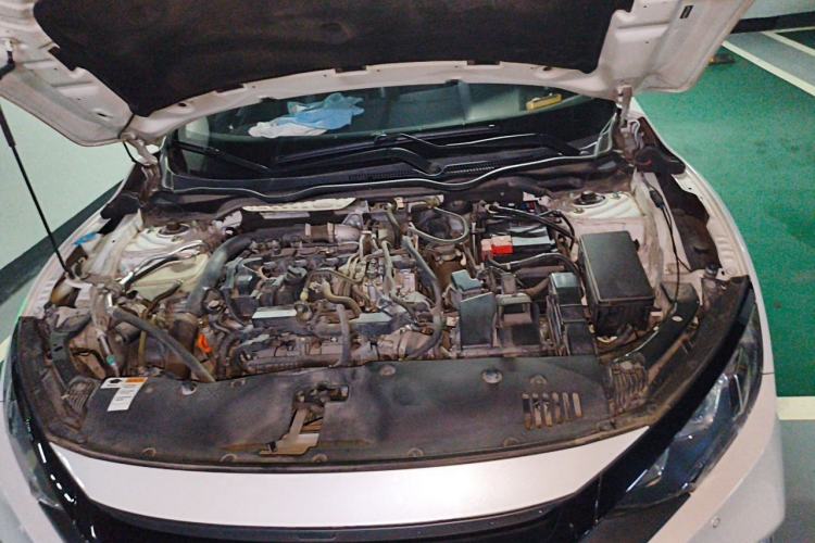 Used Honda Civic 2019 180TURBO CVT Shangyue Edition China VI Emission Standard Engine Bay