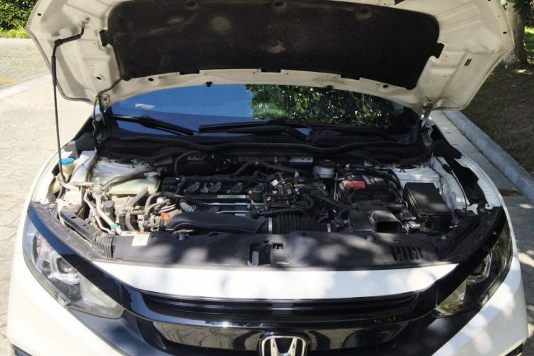 Used Honda Civic 2019 220TURBO CVT Dynamic Edition China VI Engine Bay
