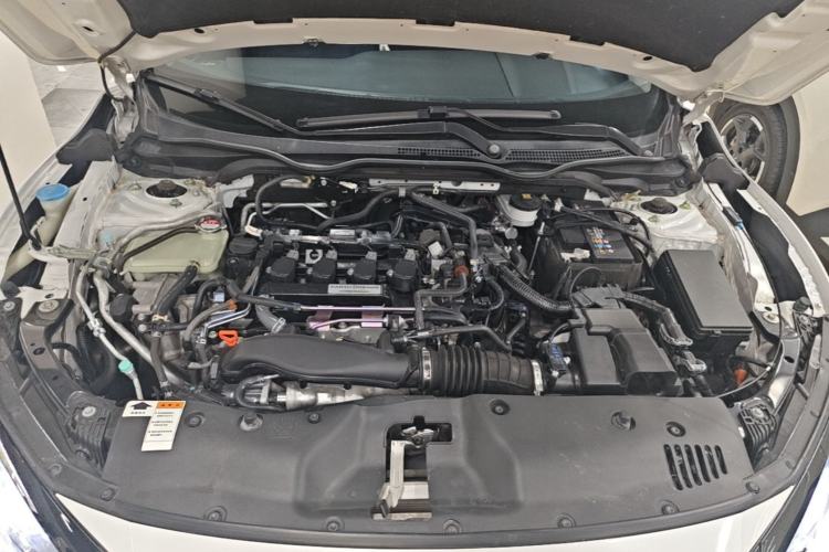 Used Honda Civic 2019 220TURBO CVT Dynamic Edition China VI Emission Standard Engine Bay