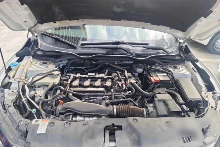 Used Honda Civic 2019 220TURBO CVT Dynamic Edition China VI Engine Bay
