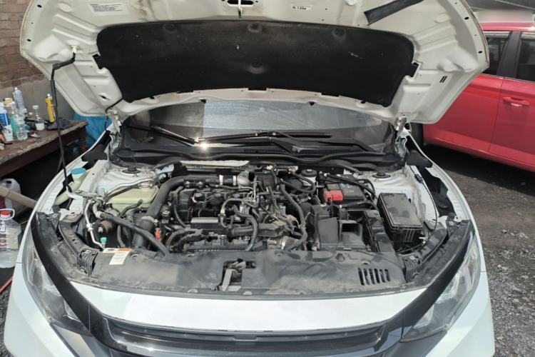 Used Honda Civic 2019 180TURBO CVT Shangyue Edition China VI Emission Standard Engine Bay