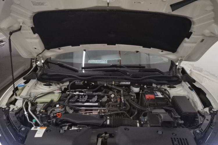 Used Honda Civic 2019 220TURBO CVT Dynamic Edition China VI Engine Bay