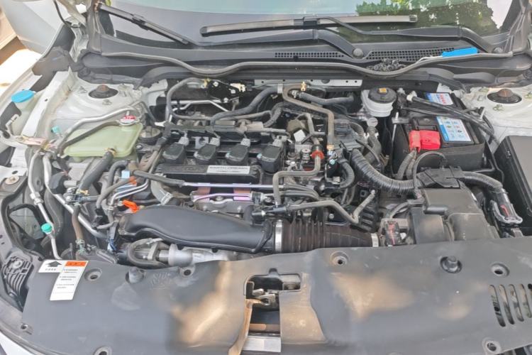Used Honda Civic 2019 220TURBO CVT Dynamic Edition China VI Engine Bay