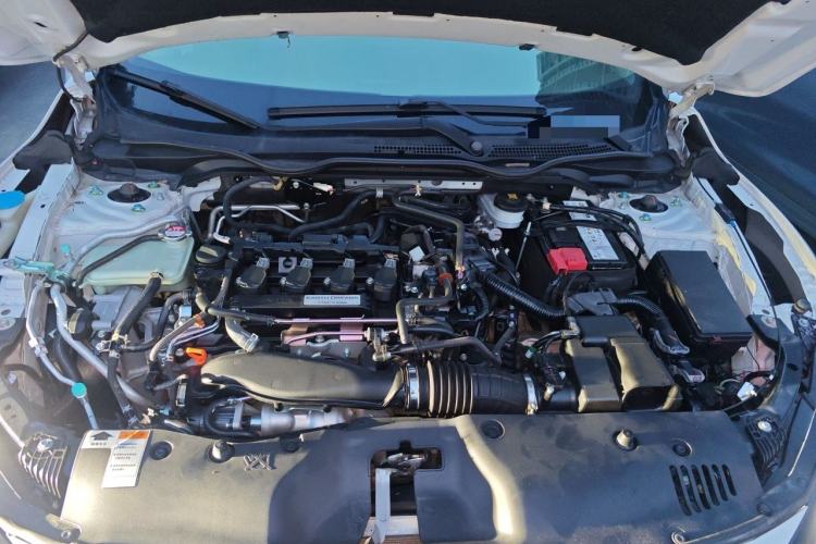 Used Honda Civic 2019 220TURBO CVT Dynamic Edition China VI Engine Bay