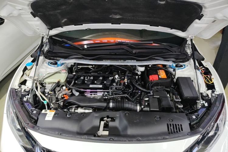 Used Honda Civic 2019 220TURBO CVT Dynamic Edition China VI Engine Bay