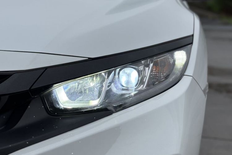 Used Honda Civic 2019 220TURBO CVT Dynamic Edition China VI Exterior 12