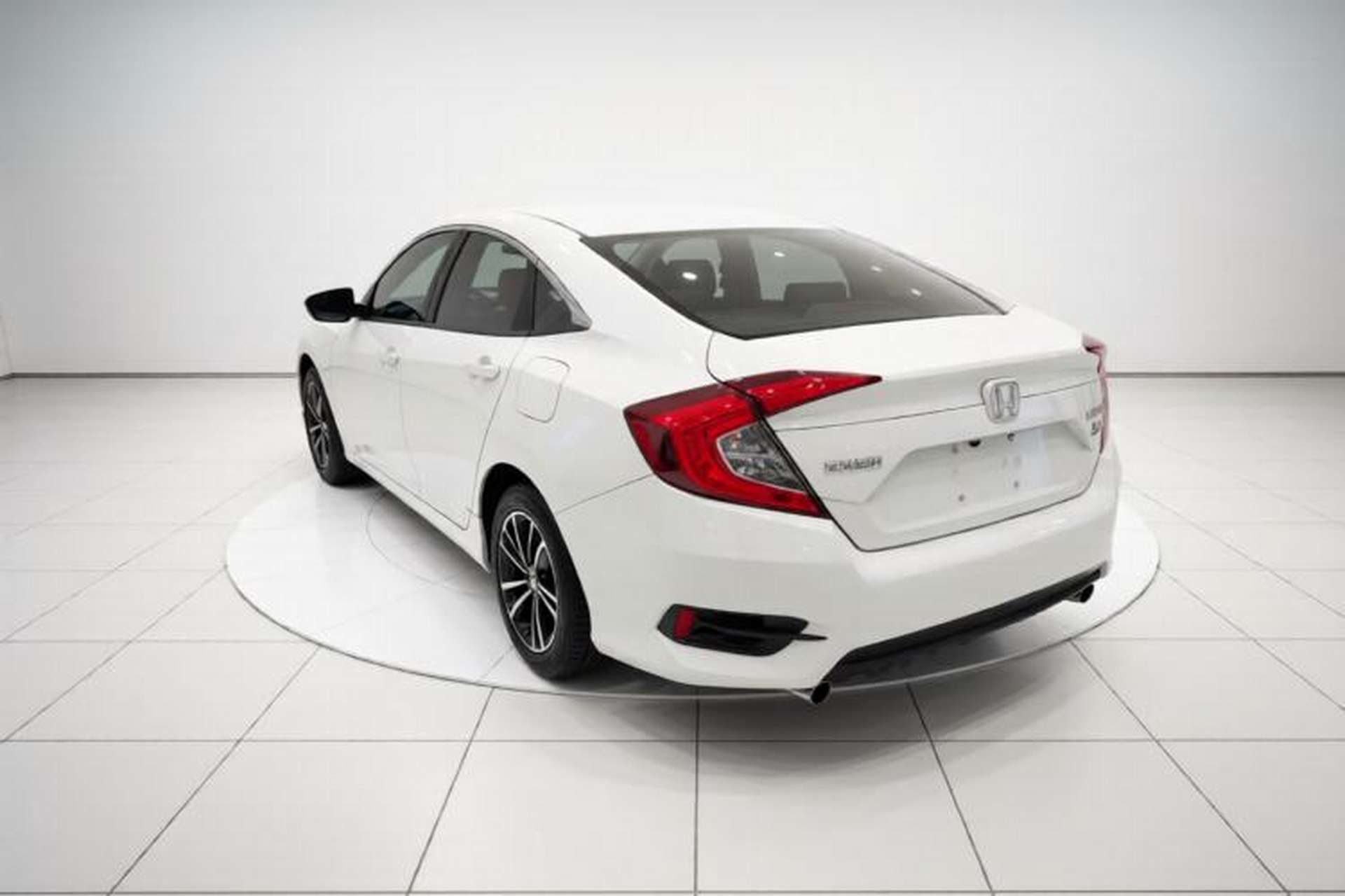 Used Honda Civic 2019 180TURBO CVT Shangdong Edition China VI Exterior 2