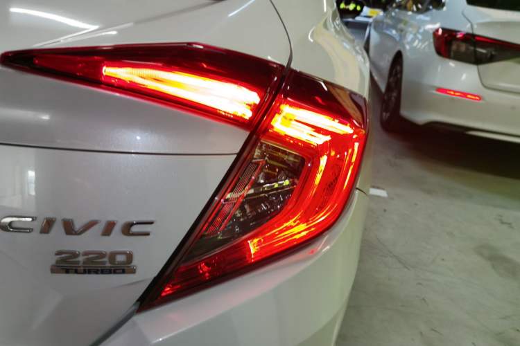 Used Honda Civic 2019 220TURBO CVT Dynamic Edition China VI Exterior 2