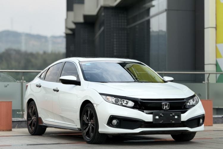 Used Honda Civic 2019 220TURBO CVT Dynamic Edition China VI Emission Standard Exterior 2