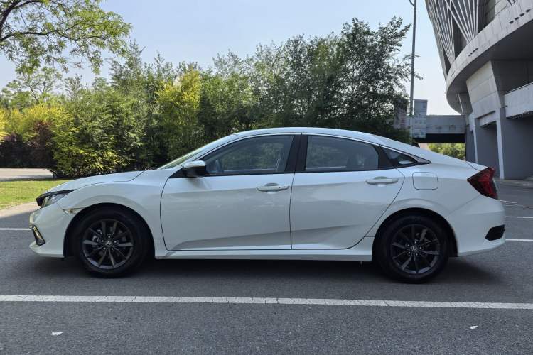 Used Honda Civic 2019 220TURBO CVT Dynamic Edition China V Exterior 2