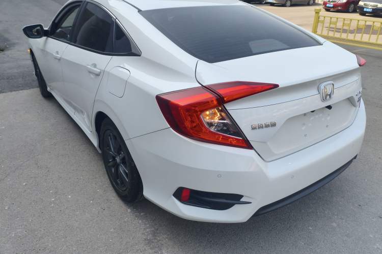 Used Honda Civic 2019 220TURBO CVT Dynamic Edition China VI Exterior 2