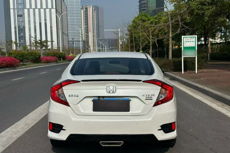 Used Honda Civic 2019 220TURBO CVT Dynamic Edition China VI Emission Standard Exterior 2