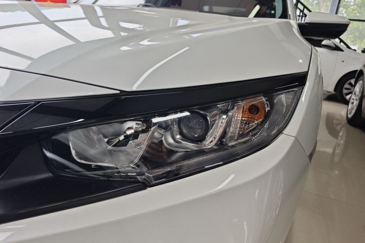 Used Honda Civic 2019 220TURBO CVT Dynamic Edition China VI Exterior 2