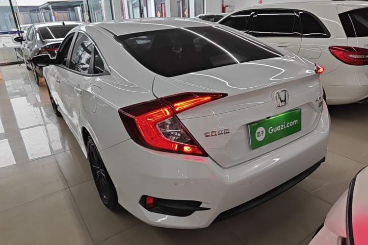 Used Honda Civic 2019 220TURBO CVT Dynamic Edition China VI Exterior 2