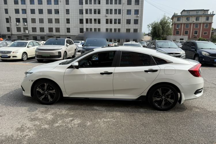 Used Honda Civic 2019 220TURBO CVT Dynamic Edition China VI Emission Standard Exterior 3