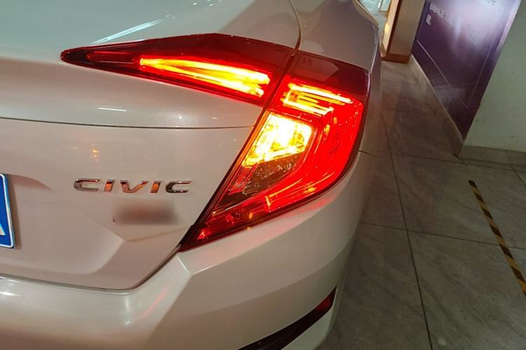 Used Honda Civic 2019 180TURBO CVT Shangdong Edition China V Exterior 3