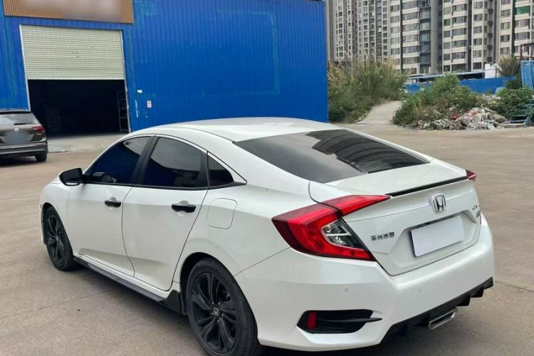 Used Honda Civic 2019 220TURBO CVT Dynamic Edition China VI Emission Standard Exterior 3