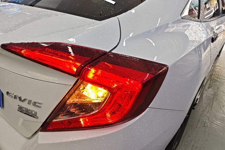 Used Honda Civic 2019 220TURBO CVT Dynamic Edition China VI Exterior 3