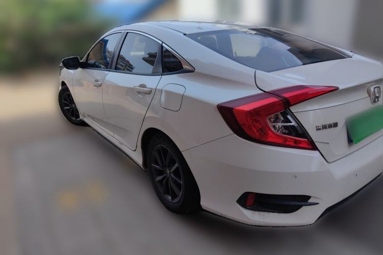 Used Honda Civic 2019 220TURBO CVT Dynamic Edition China VI Exterior 3