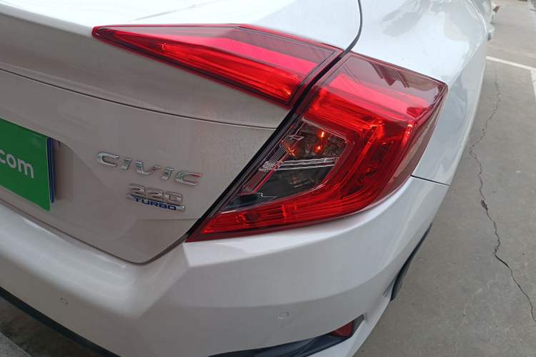 Used Honda Civic 2019 220TURBO CVT Dynamic Edition China V Exterior 3