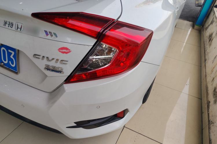 Used Honda Civic 2019 220TURBO CVT Dynamic Edition China VI Exterior 3