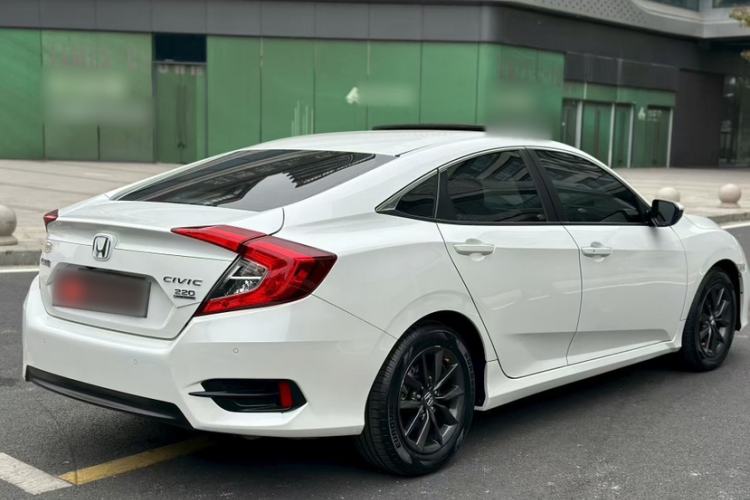 Used Honda Civic 2019 220TURBO CVT Dynamic Edition China V Exterior 3