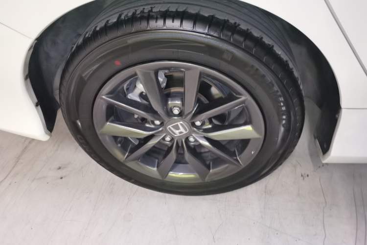 Used Honda Civic 2019 220TURBO CVT Dynamic Edition China VI Exterior 4