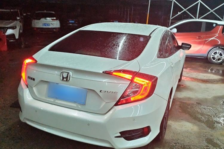 Used Honda Civic 2019 220TURBO CVT Dynamic Edition China VI Exterior 4